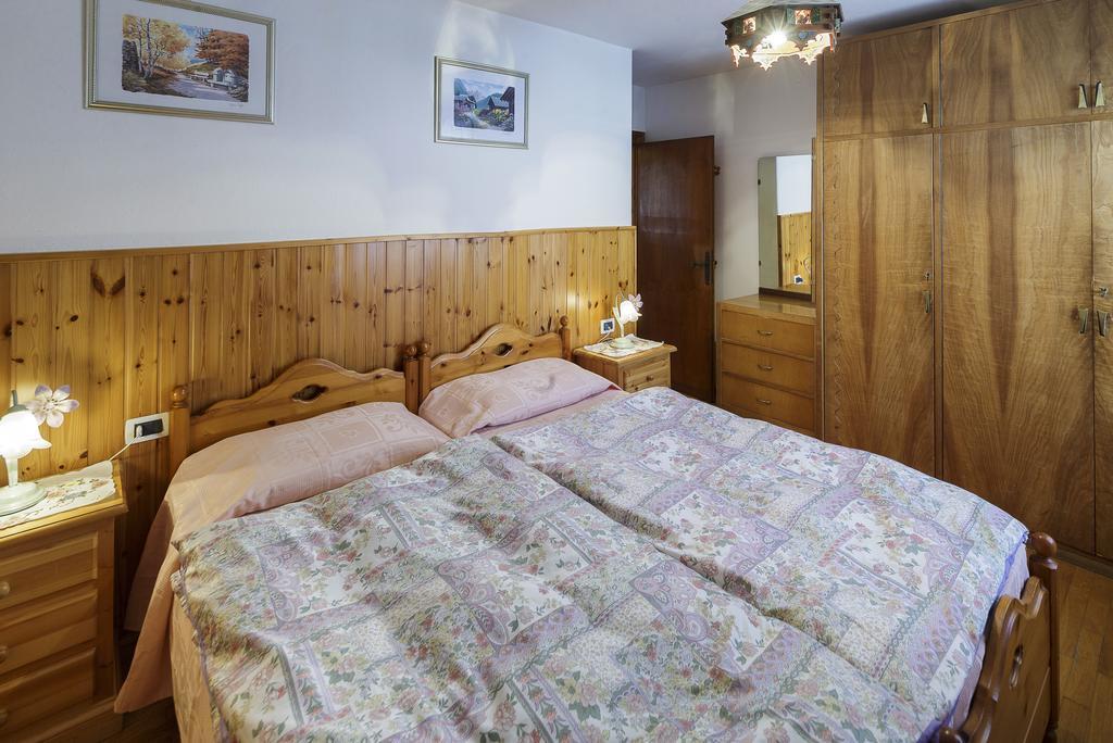 Villa Casanova - Stayincortina Cortina dʼAmpezzo Rum bild